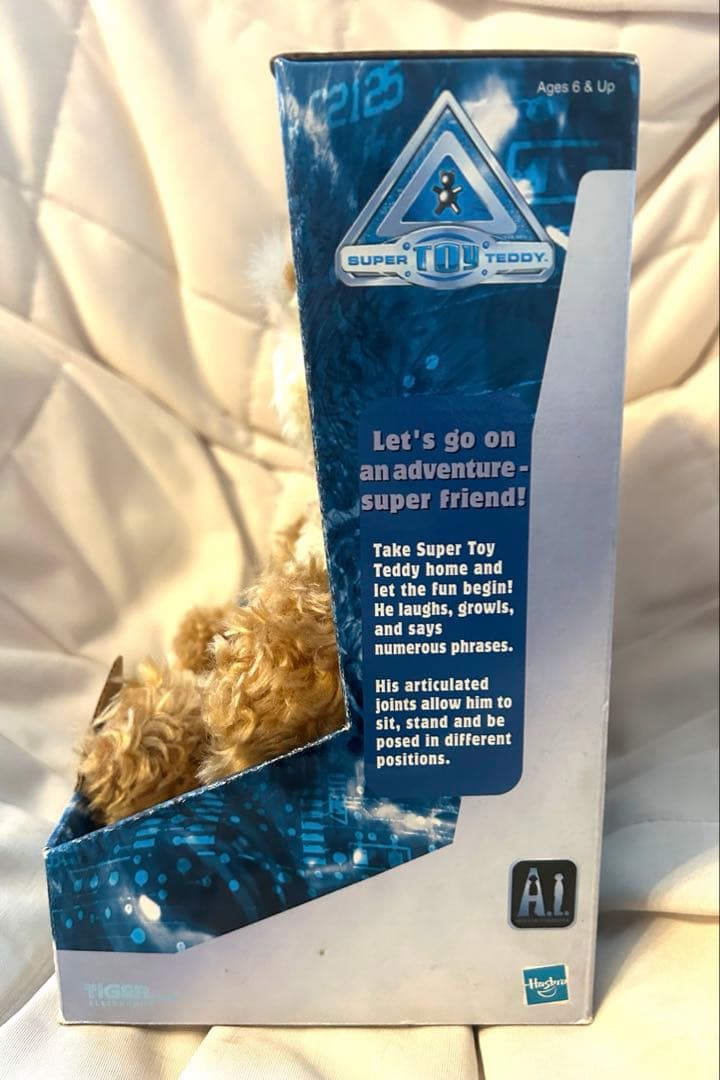 映画AI グッズ　トーキング　テディ　ぬいぐるみ　SF映画