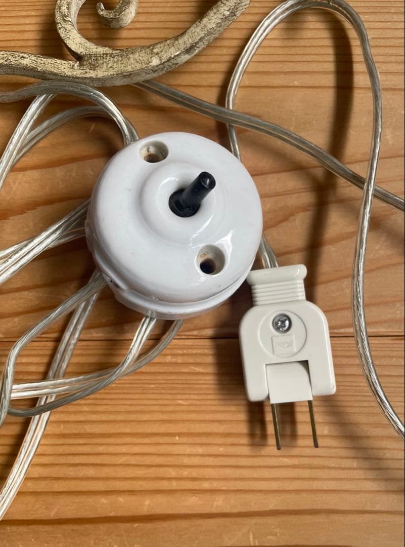 ブラケット　ライト　インテリア　ロウソク型　ヴィンテージ　陶スイッチ　照明　壁