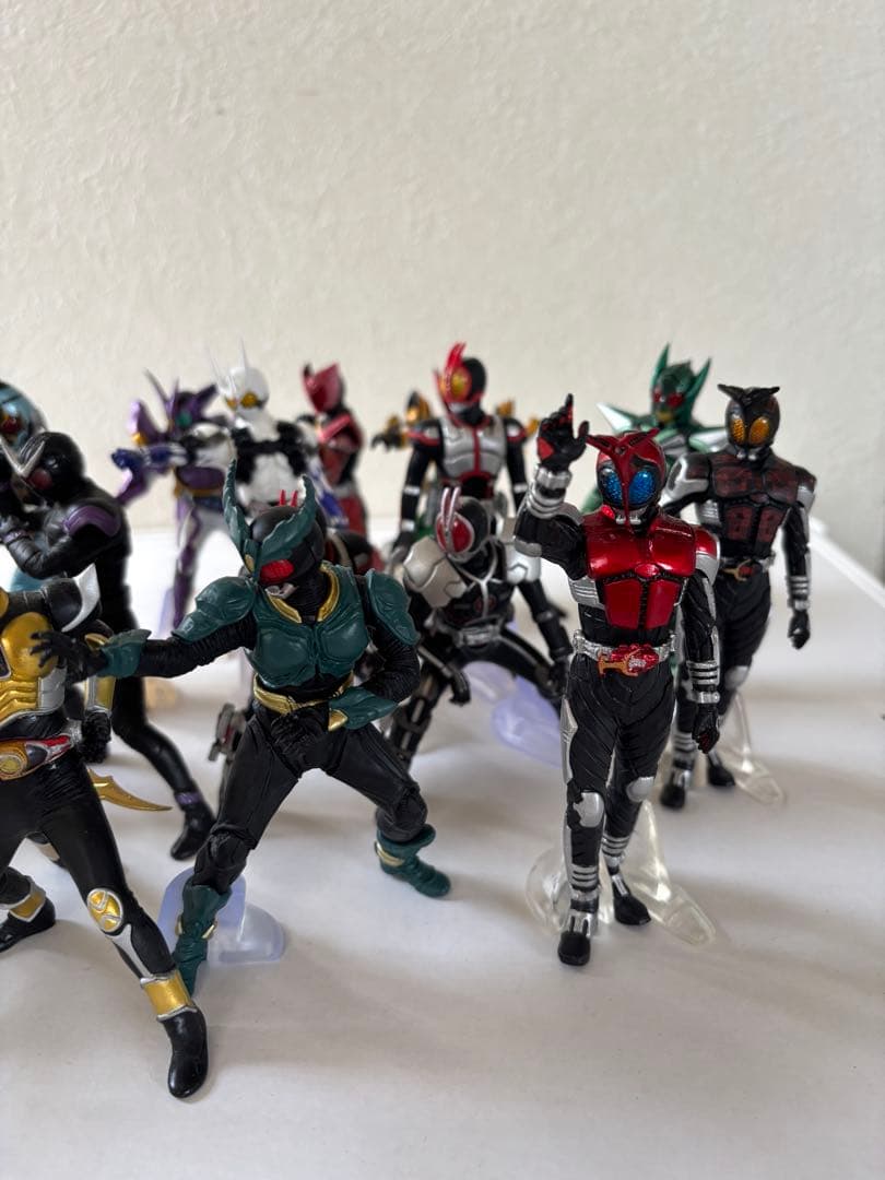 HDM創絶　仮面ライダー　30個　クウガ　ファイズ　カブト　エターナル　オーズ