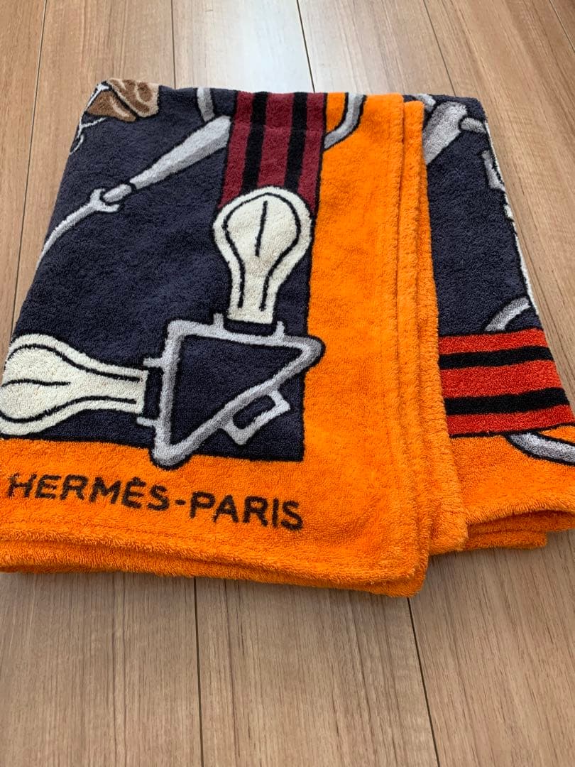美品❤️エルメスビーチタオル