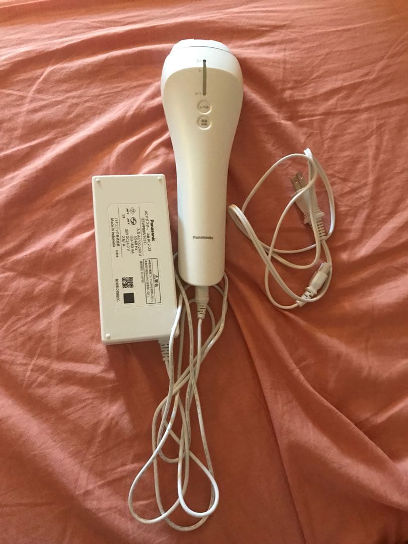 【送料無料】ほぼ新品未使用！家庭用脱毛器