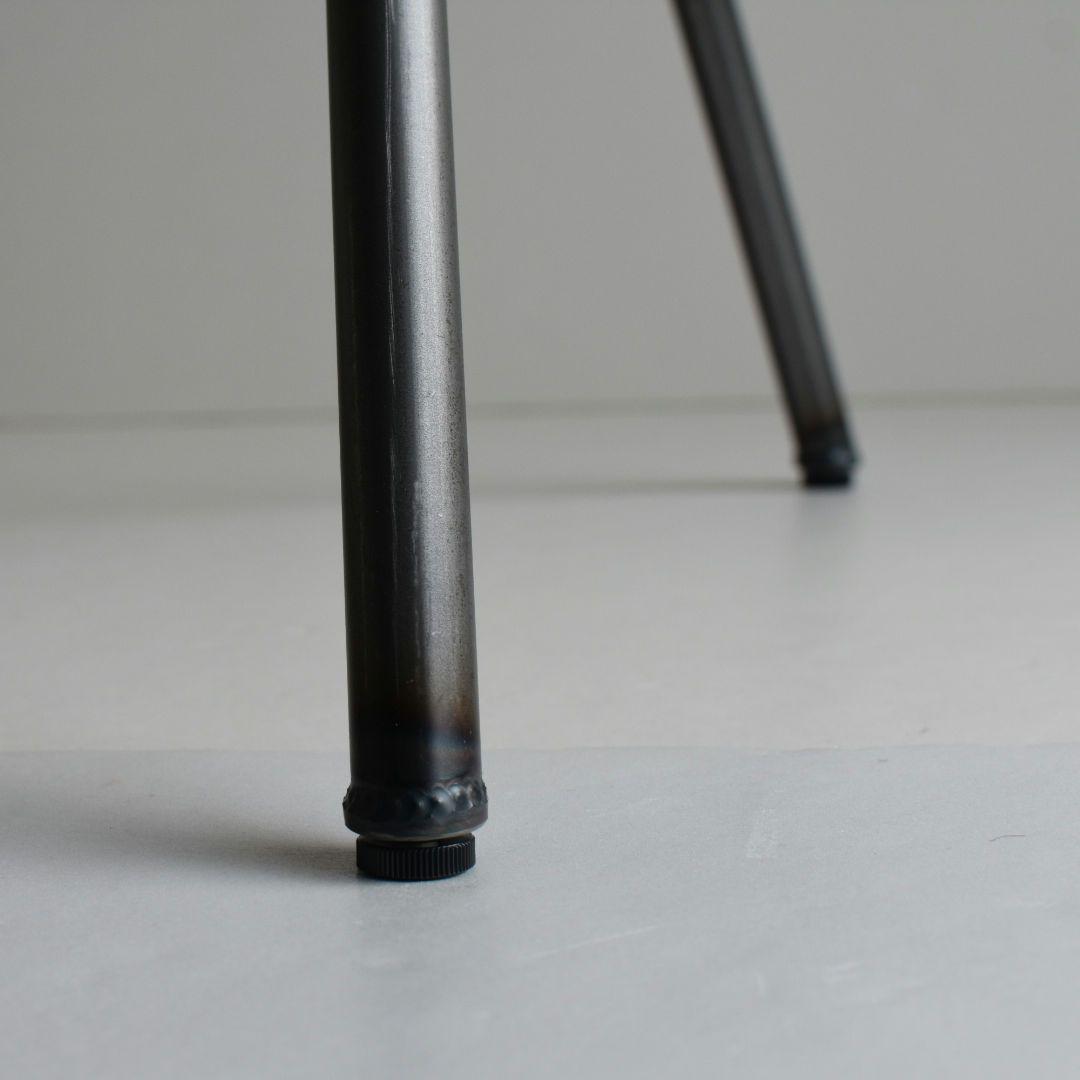 112 栃 ハンドメイド サイドテーブル スツール 花台 腰掛け 椅子 無垢材