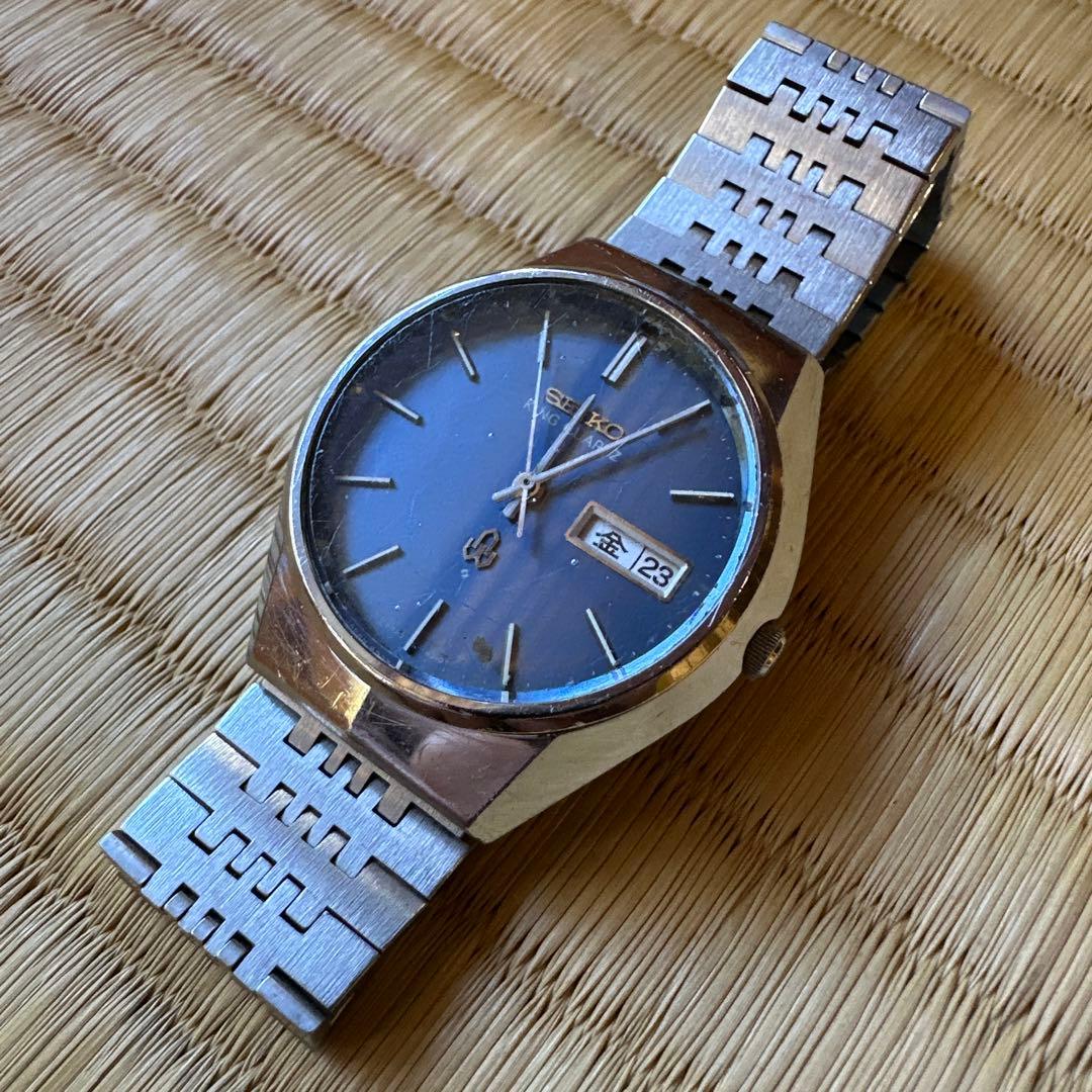 SEIKO キングクォーツ　腕時計　稼動品　4823-8010