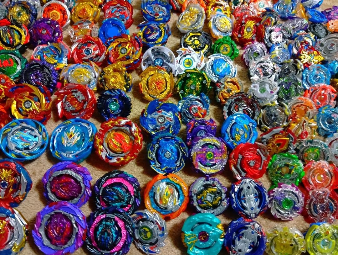 ベイブレードバースト　まとめ　大量　ロアバハムート　ベイブレード