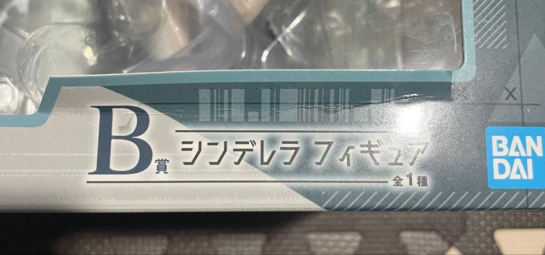 一番くじ　NIKKE　B賞　シンデレラ　フィギュア