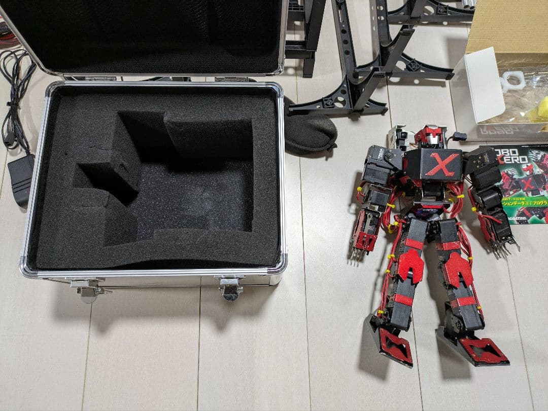 ロボゼロ デアゴスティーニ 専用ボックス組立ブック付コントローラー有