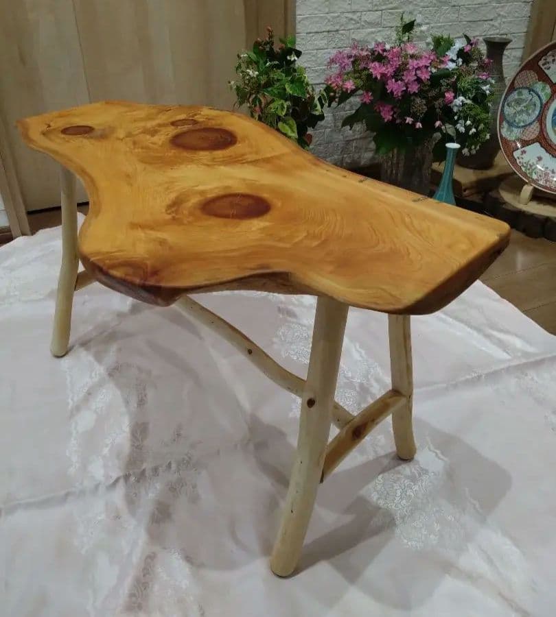 檜のローテーブル⑬値下げ❕樹齢約100年総檜造り耳付テーブル　リビング、ソファー