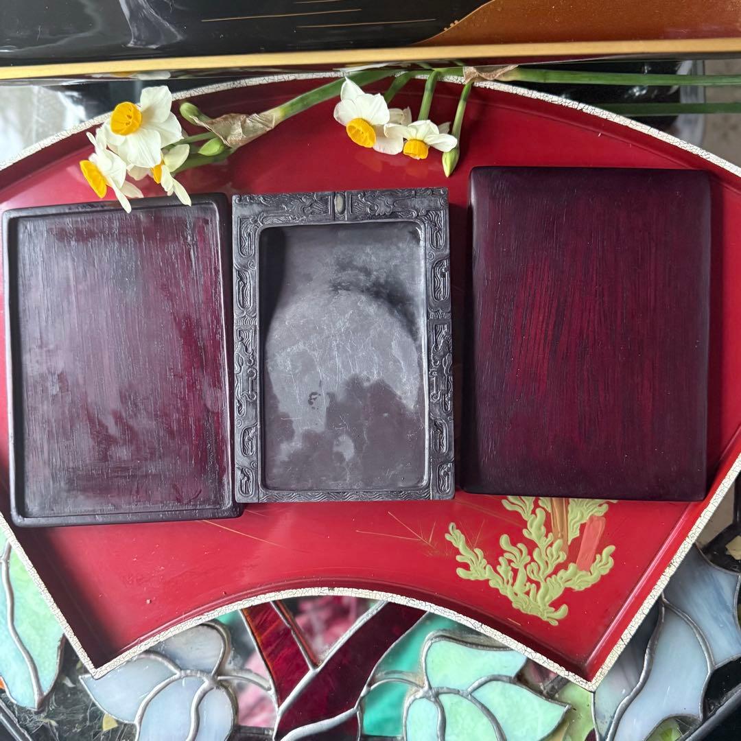 書ぞめに‼️新春期間限定‼️不世出の名品‼️旧家蔵出端渓硯『古松❌瀧　硯』」唐木箱1点