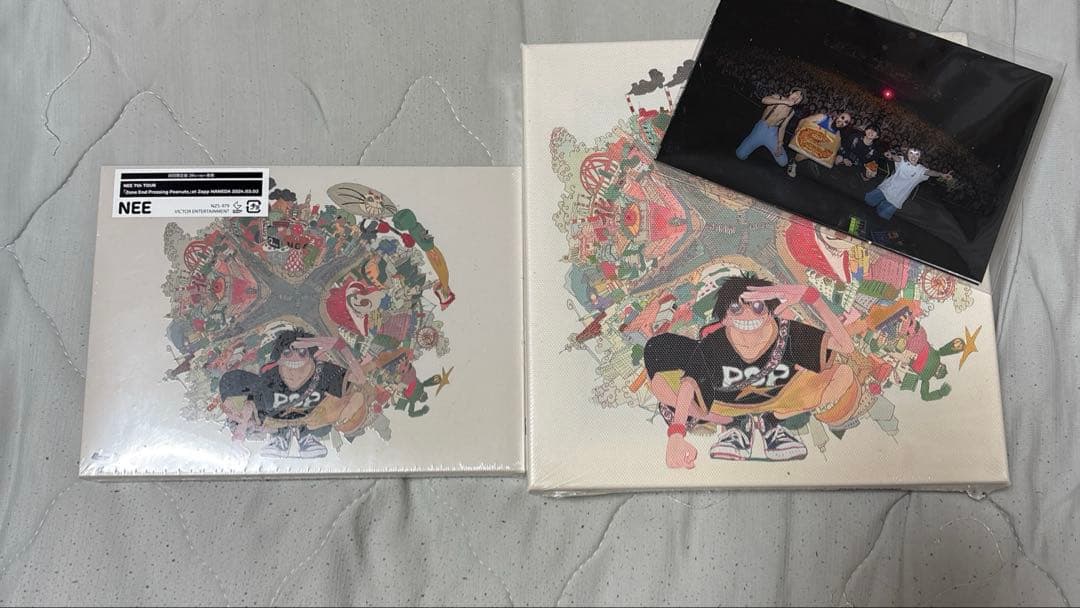 【激レア非売品】NEE 初回限定盤+グッズ