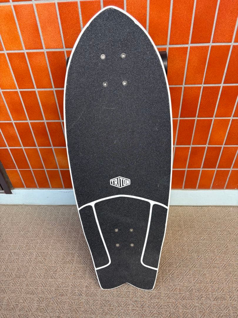 Carver Triton Astral CX4 スケートボード