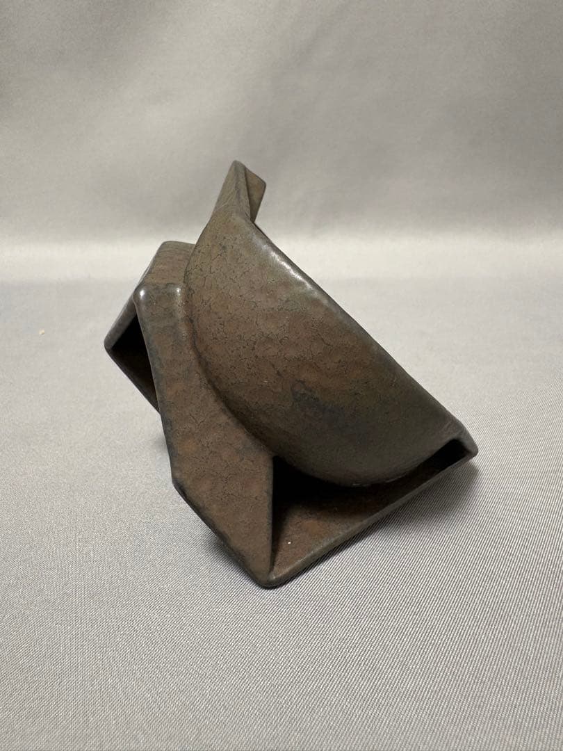 山下幾太郎　鉄黒プラチナ彩幾何ぐい呑