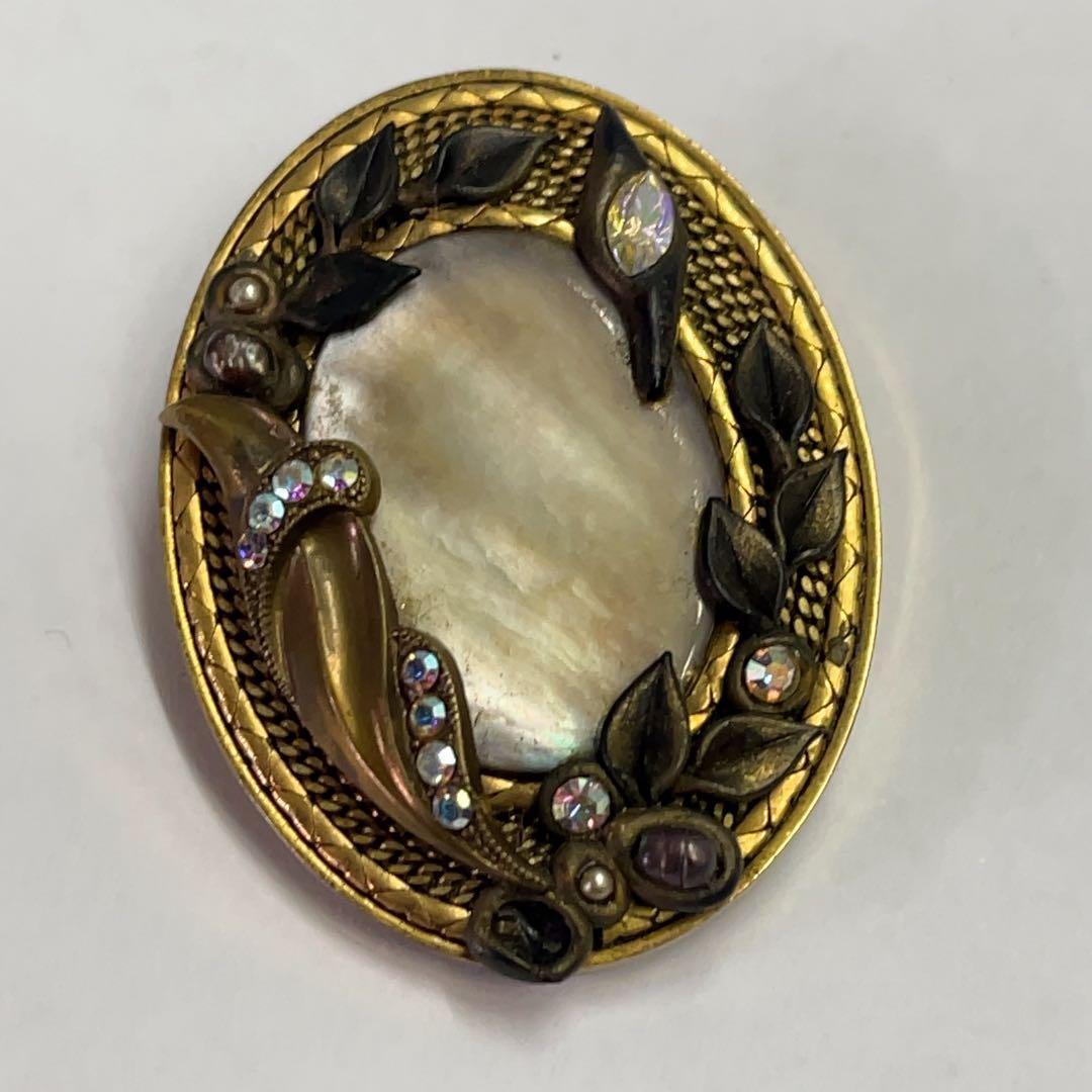 HijoA4347琥珀ブローチ、A3841鼈甲ブローチA3591ブローチ