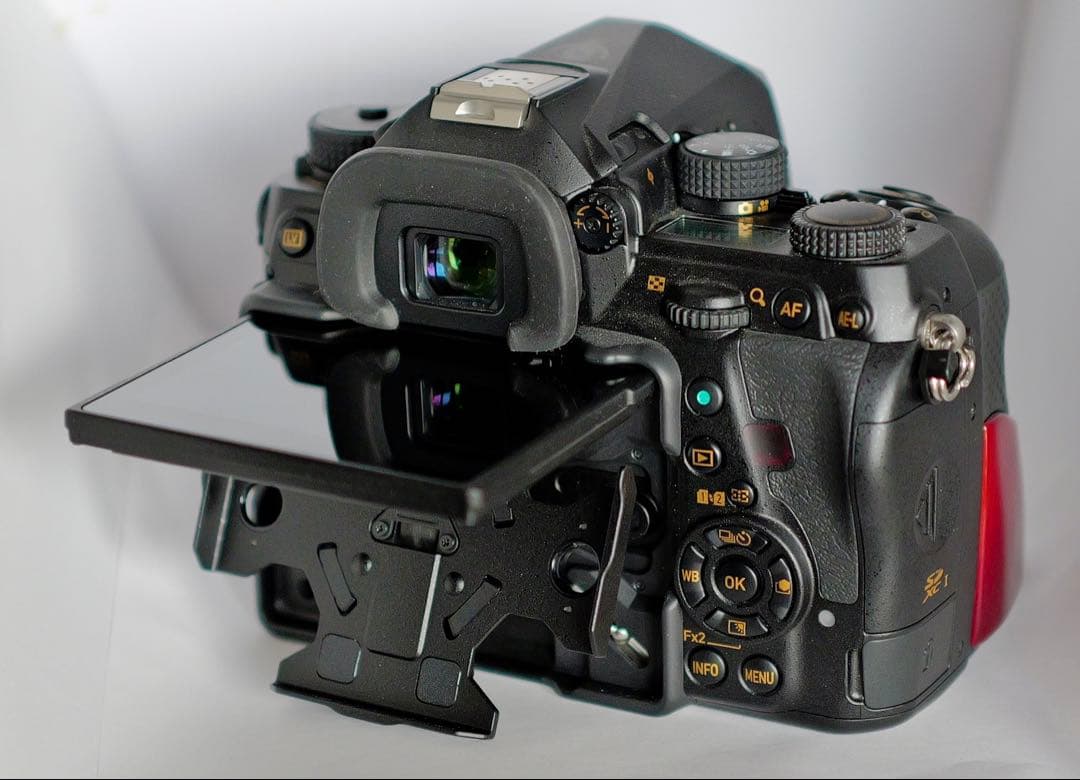 P*★様 シャッター数100　 K-1 II J limited black &