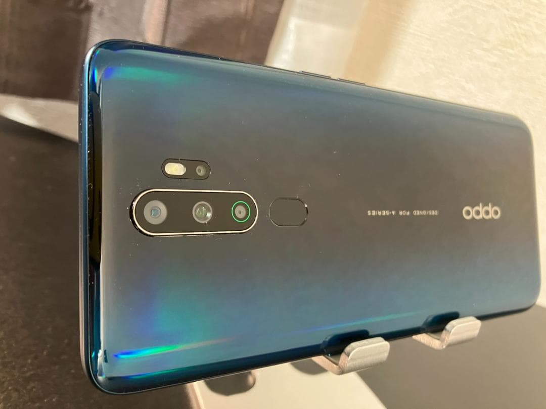 【美品】OPPO A5 2020 本体 4GB RAM 64GB