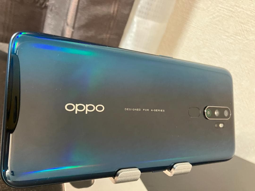 【美品】OPPO A5 2020 本体 4GB RAM 64GB