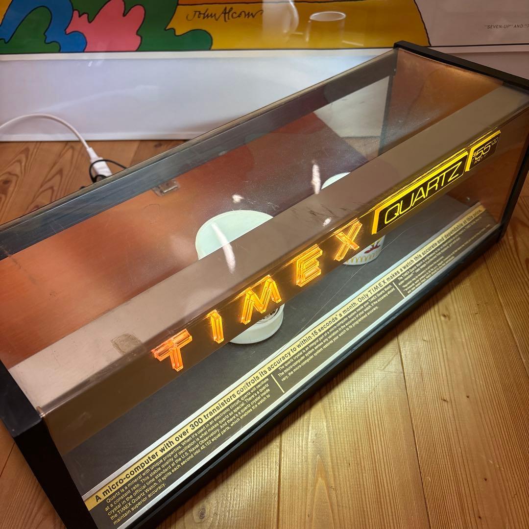 1970年代　タイメックス　ライトアップショーケース　ファイヤーキング　シェルフ