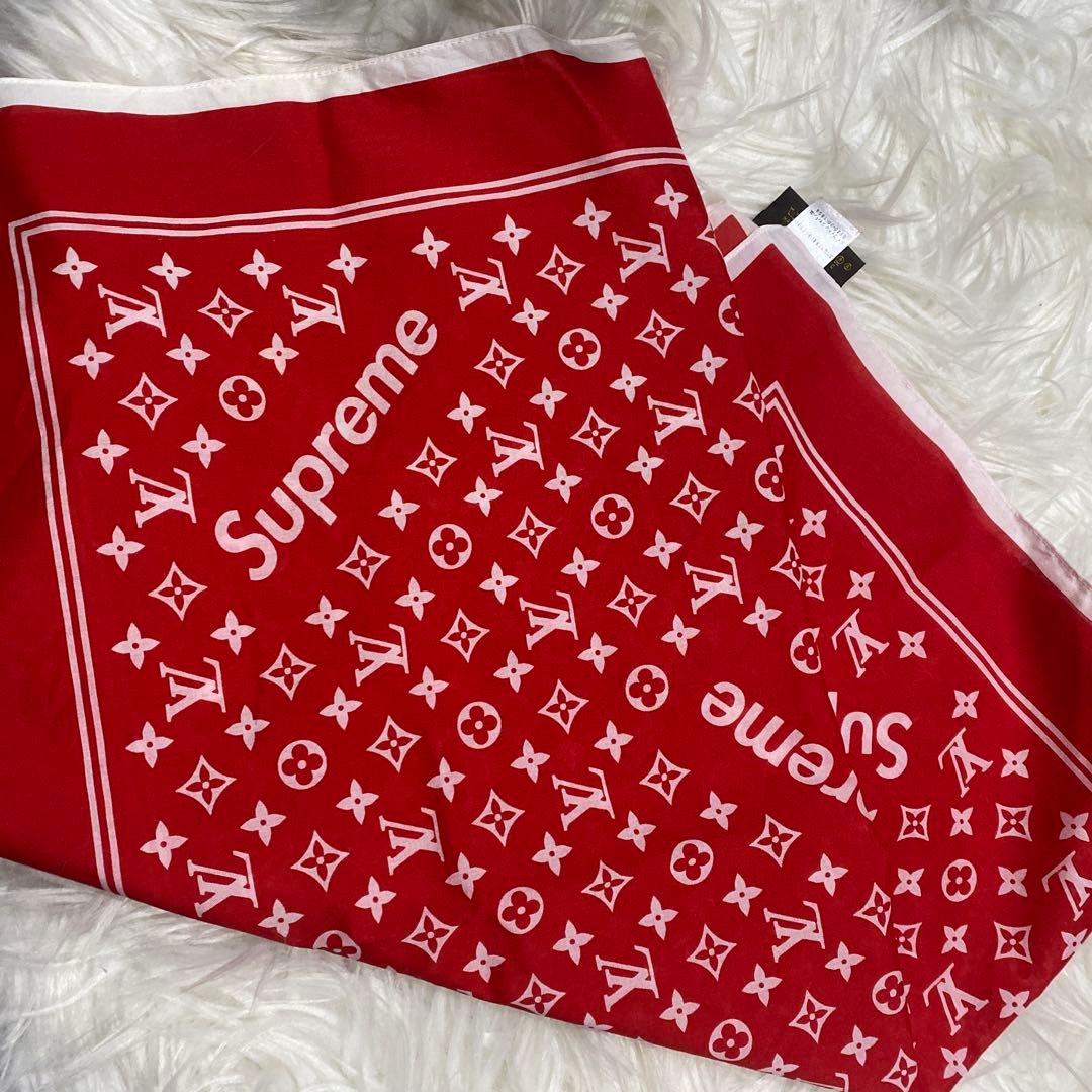 正規！超レア！美品LOUIS VUITTON × SUPREME コラボバンダナ