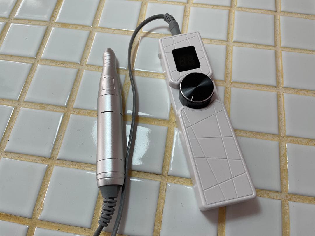 美品　ボンネイル　ポータブル　ネイルマシン　コードレス　ネイルオフ　ビットセット