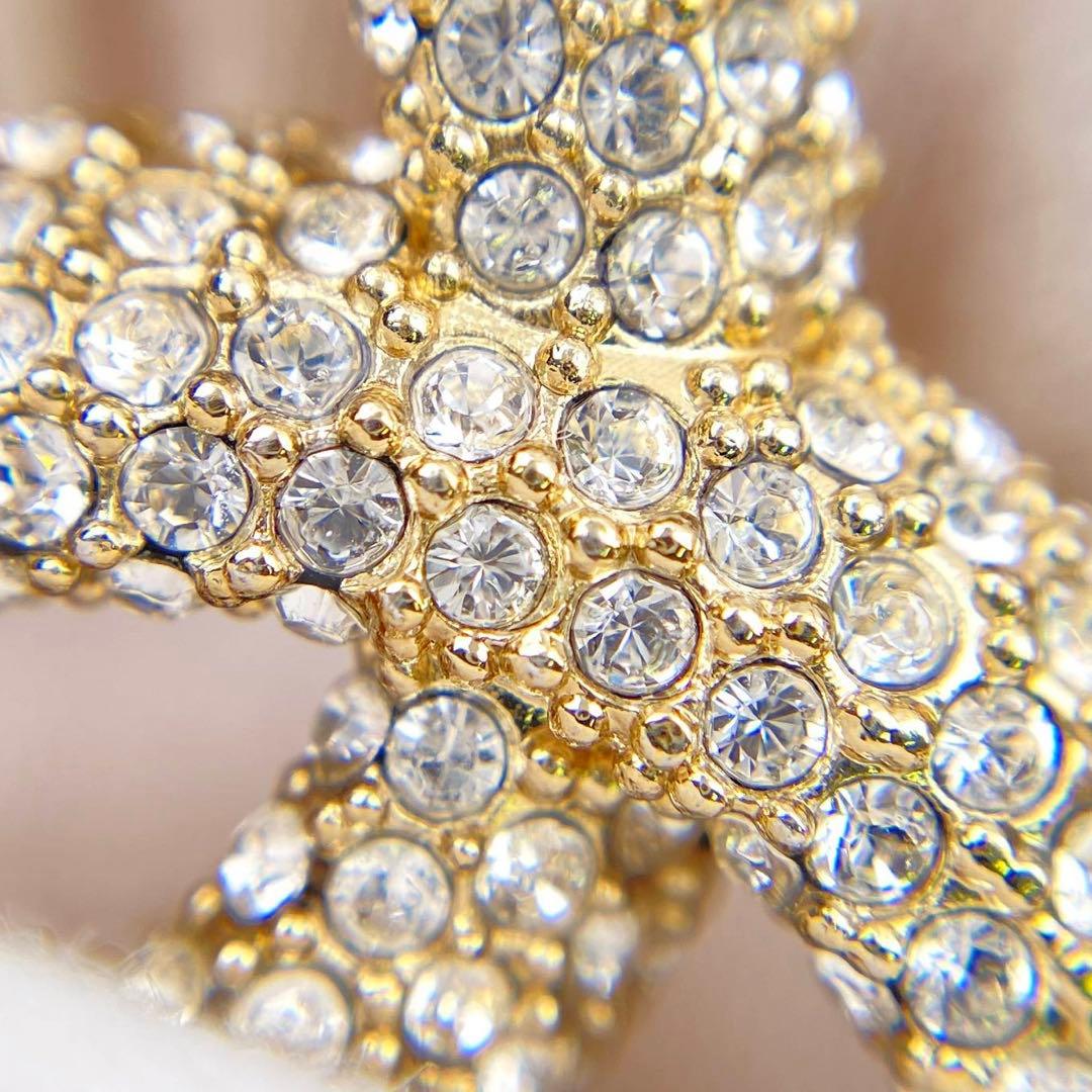 CHANEL ゴールド ブローチ ココマーク　ロゴ　ラインストーン