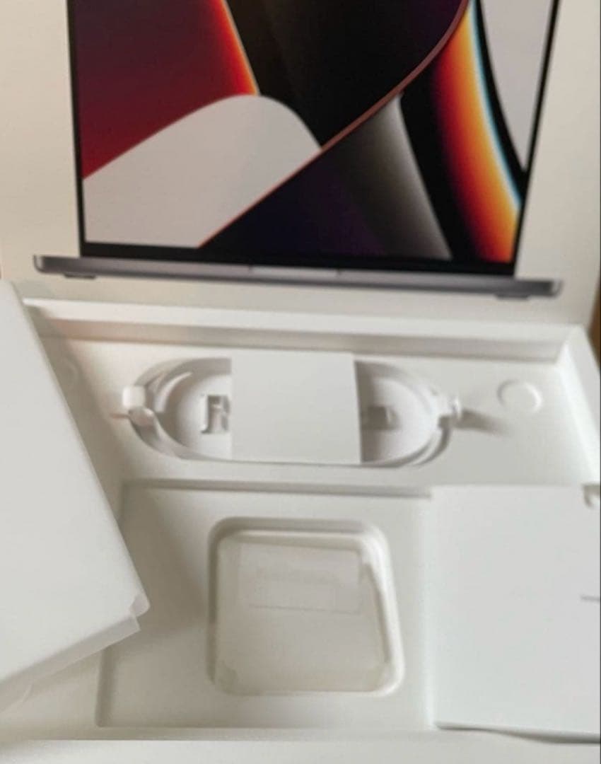 MacBook本体 MacBook Pro14