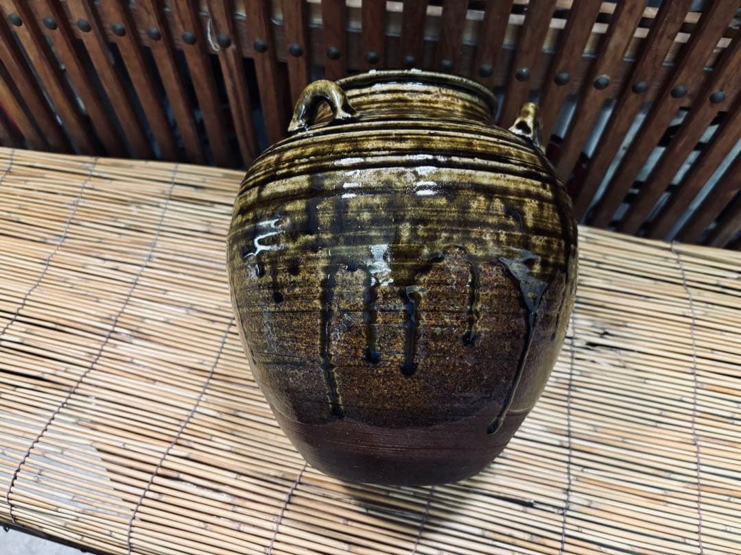 投売りの半額にしました。 超珍品 島田の 志戸呂焼き( 祖母焼 )希少陶器の壺