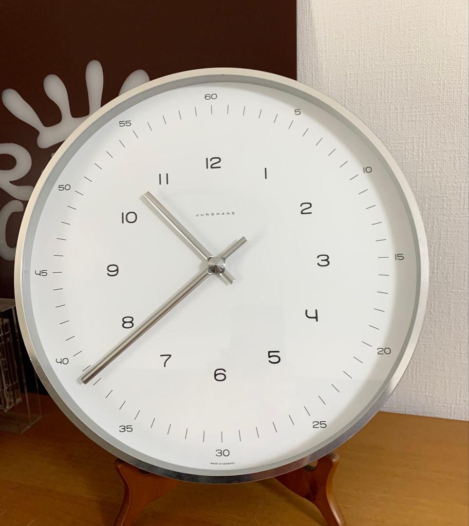 JUNGHANS 円形掛時計 ホワイトmax bill φ30掛