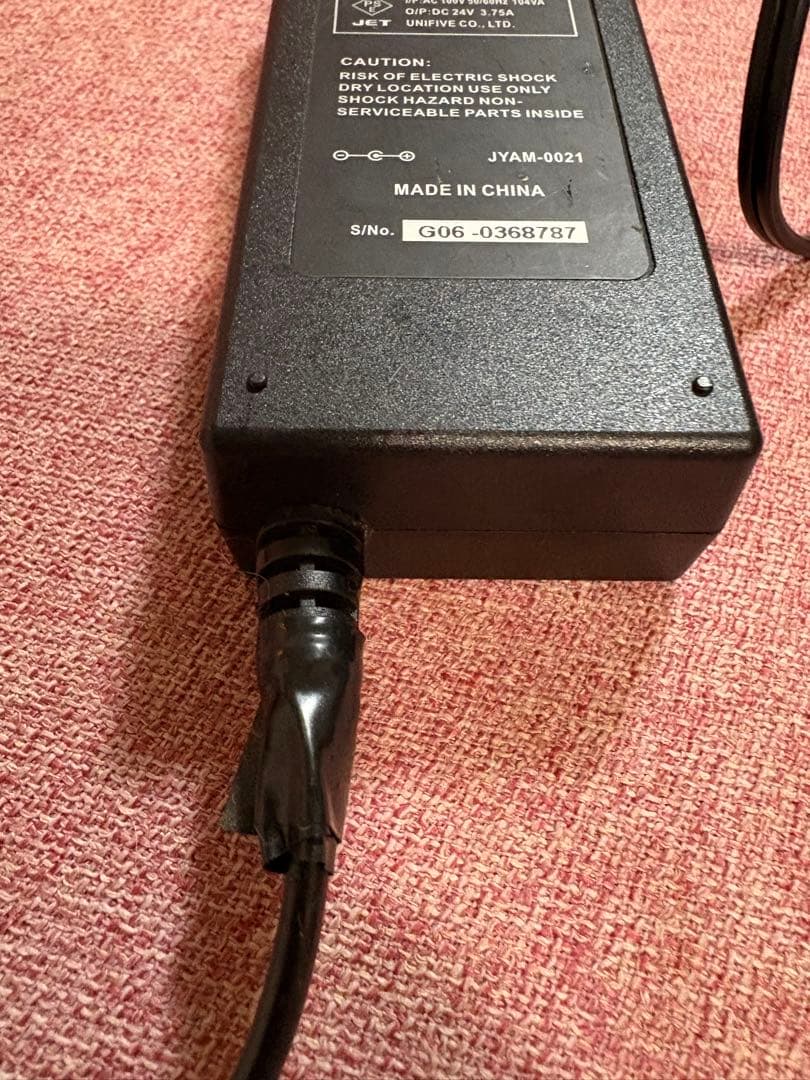 クワトロバーストキャビ HRF-9 Face／Body フェイスジェル200g