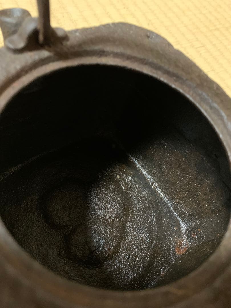 骨董　古い鉄瓶　豆鉄瓶？　角型 アンティーク　レトロ　時代　戦前
