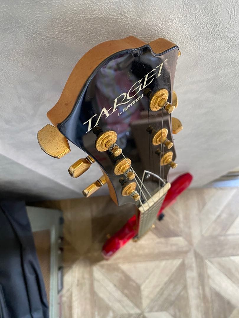 TARGET ターゲット　ギター