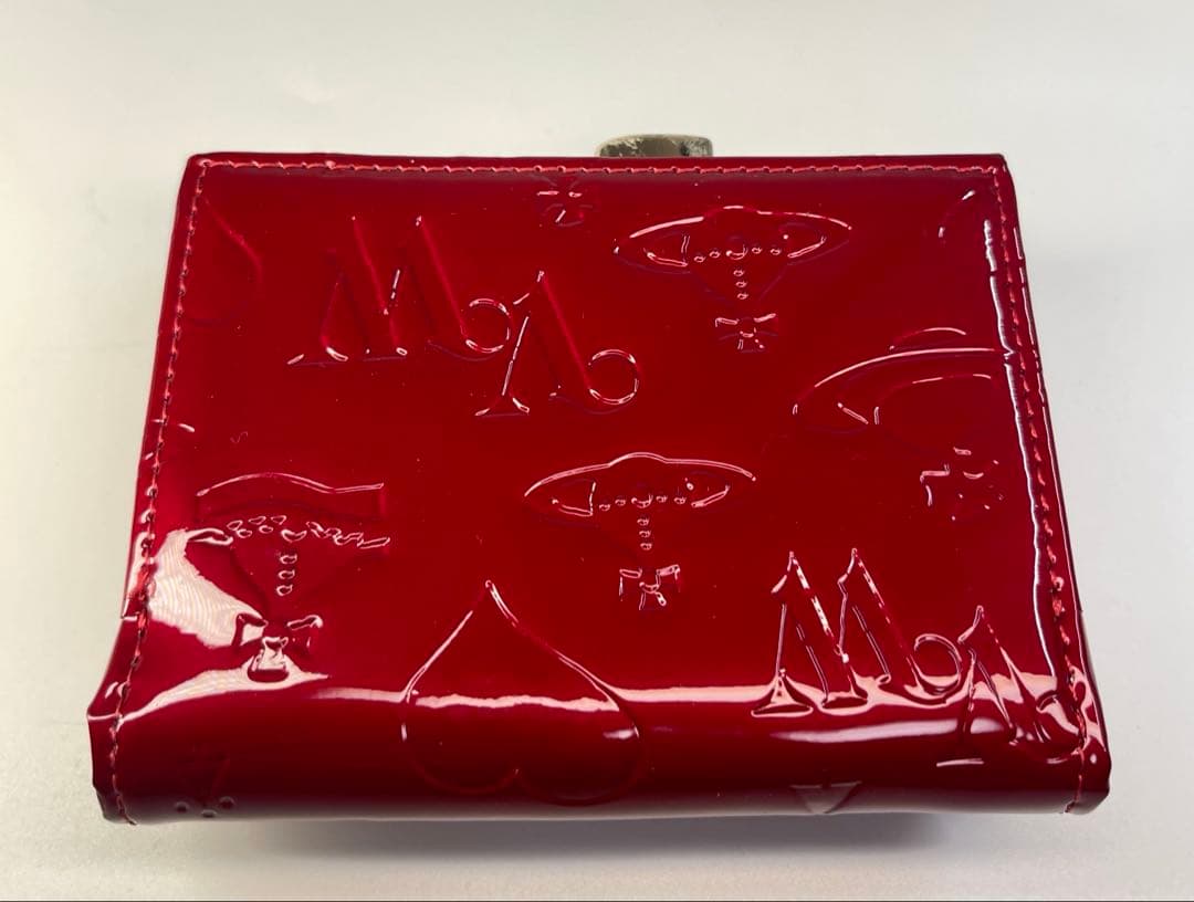 ヴィヴィアンウエストウッド エナメル 折り財布 がま口