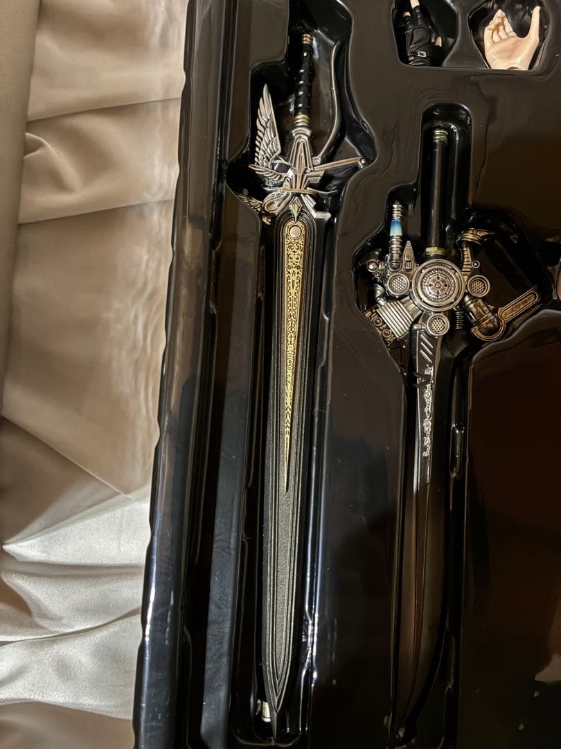 ファイナルファンタジーXV プレイアーツ改 ノクティス・ルシス・チェラム