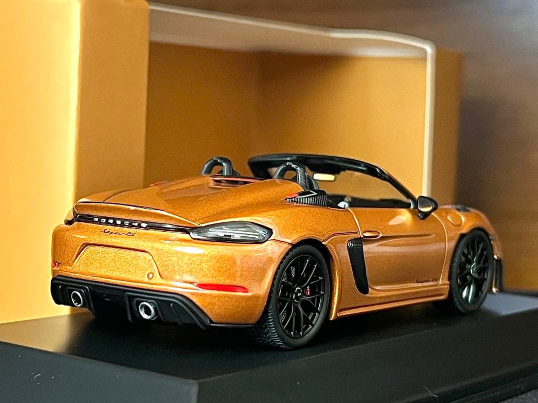 1/43 特注 スパーク ポルシェ 718 982 スパイダー RS ゴールド