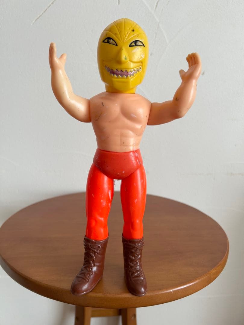 タイガーマスクのソフビ人形（ゴールデンマスク、当時物）　梶原一騎　辻なおき