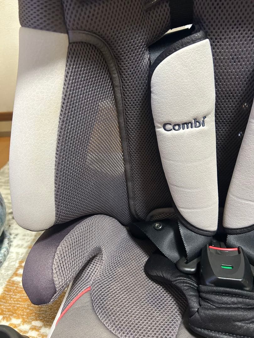 【美品】Combi コンビ ジョイトリップ エアスルー GC エアーグレー