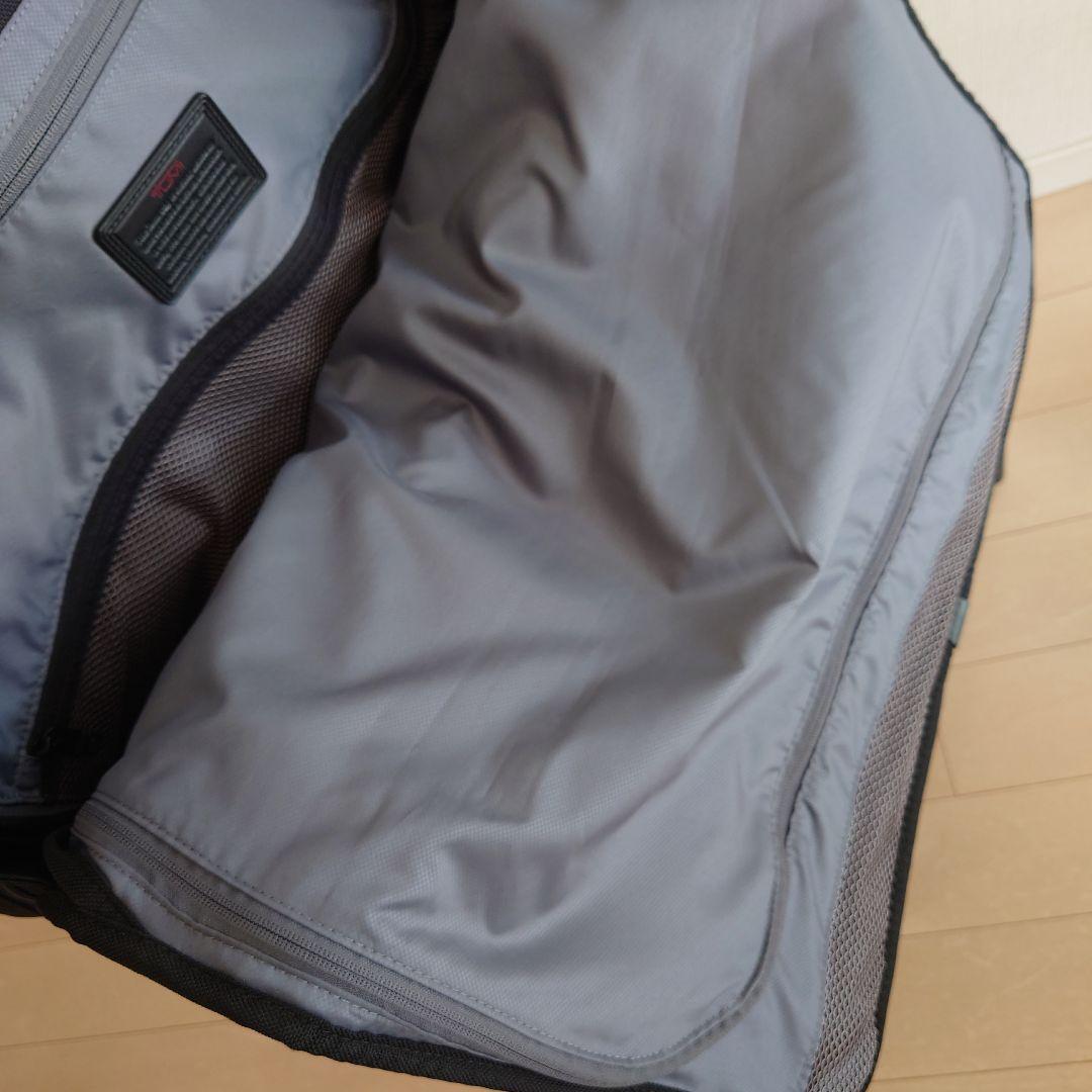 TUMI 22137D2 トラベルトライフォールドキャリーオンガーメントバック