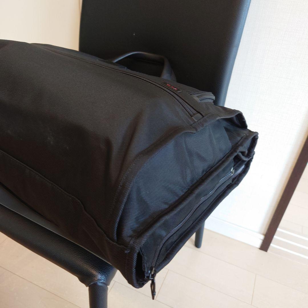TUMI 22137D2 トラベルトライフォールドキャリーオンガーメントバック