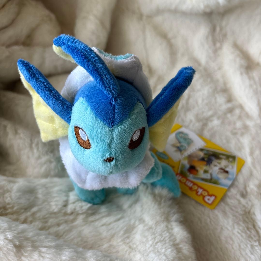 ポケモンセンター　シャワーズ　キャンバス　ぬいぐるみ