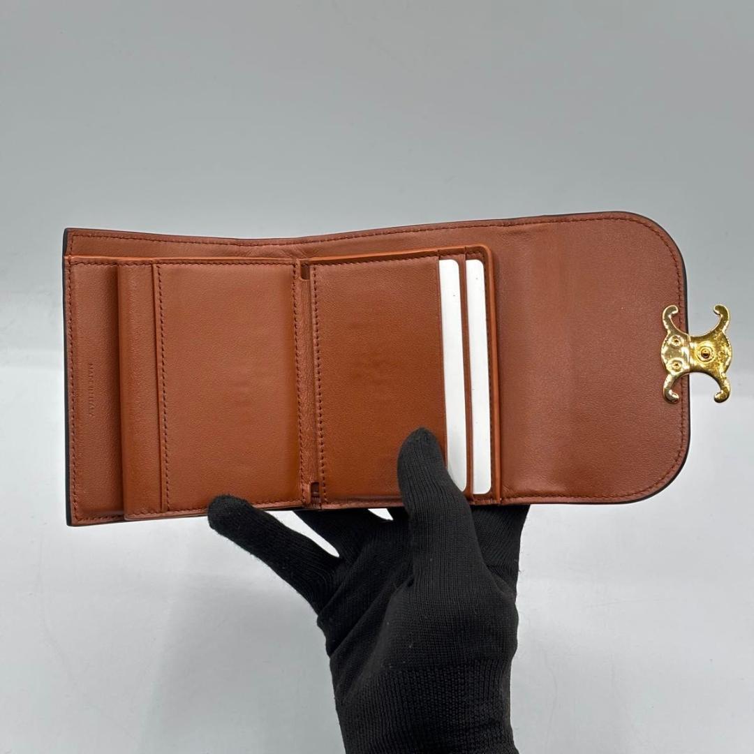 美品 セリーヌ 財布 トリオンフ スモールフラップウォレット ブラウン