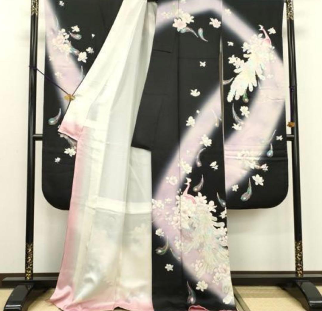 振袖 フルセット6点サイズＬ孔雀花文　暈し染　黒地　銀彩　正絹
