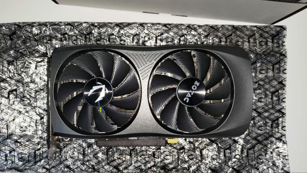 グラフィックボード・グラボ・ビデオカード ZOTAC RTX4070 12GB