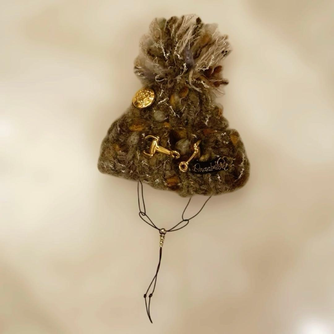 ケープ　ポンポンニット帽