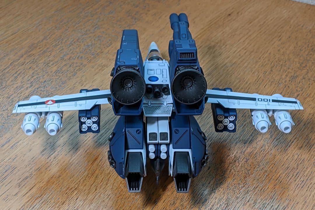 「僕って天才だったのか。」プラモデル完成品1/72VF-1Sストライクバルキリー
