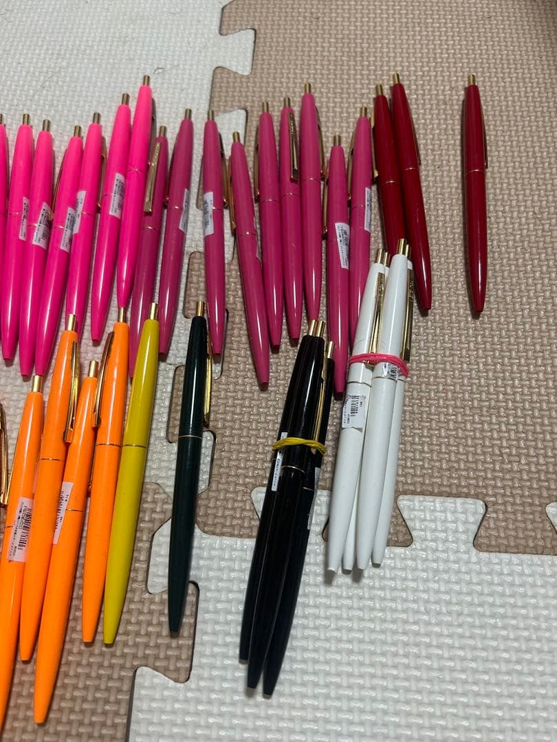 Bicカラフルボールペンセット 62本セット