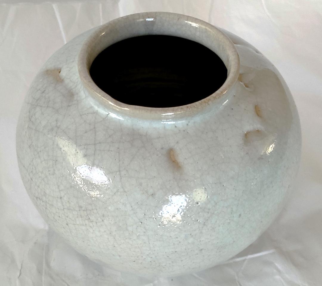 陶器 花入れ 白釉薬 球体 Ac-248