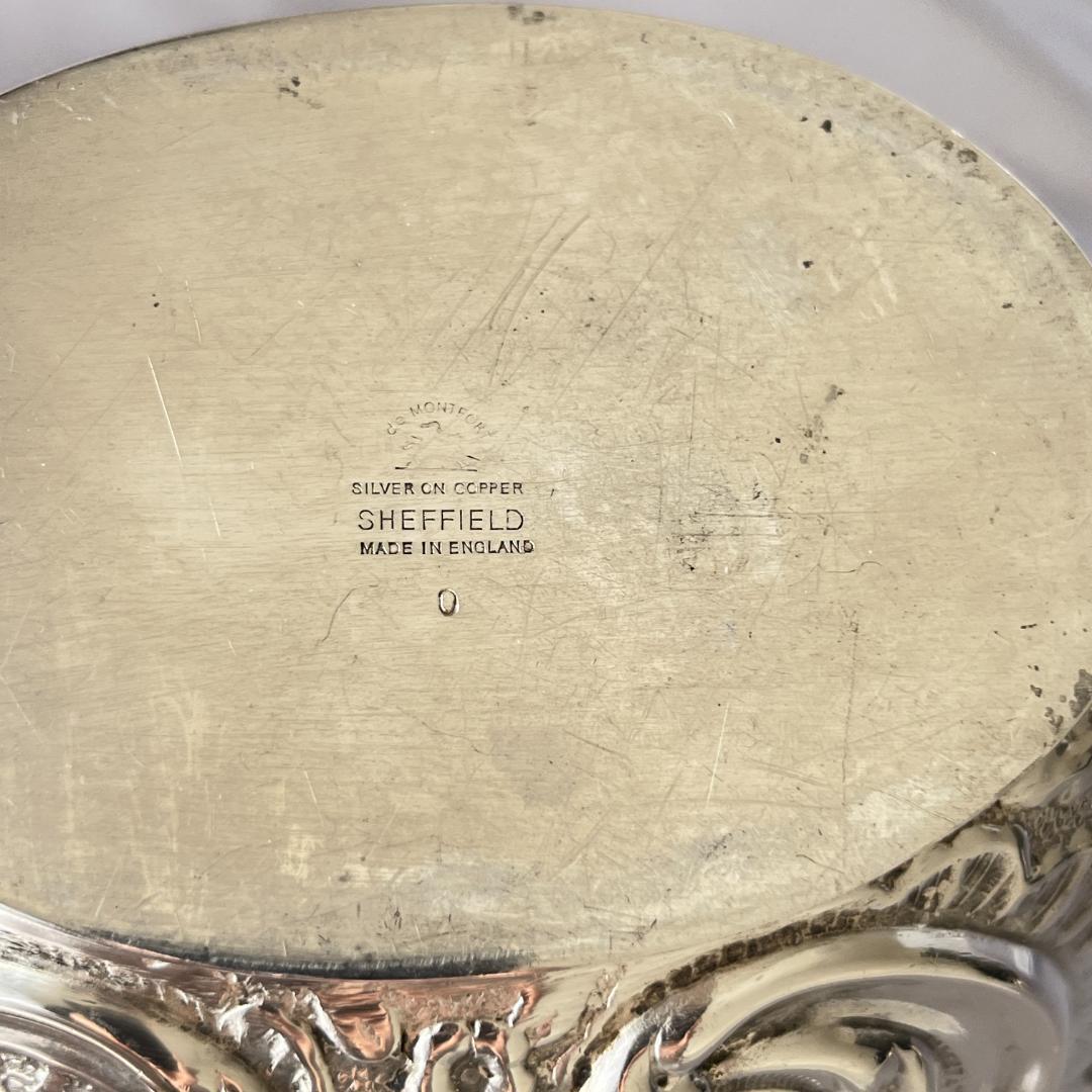 【英国】 ビクトリアン エンボスのティーポット【シルバープレート】