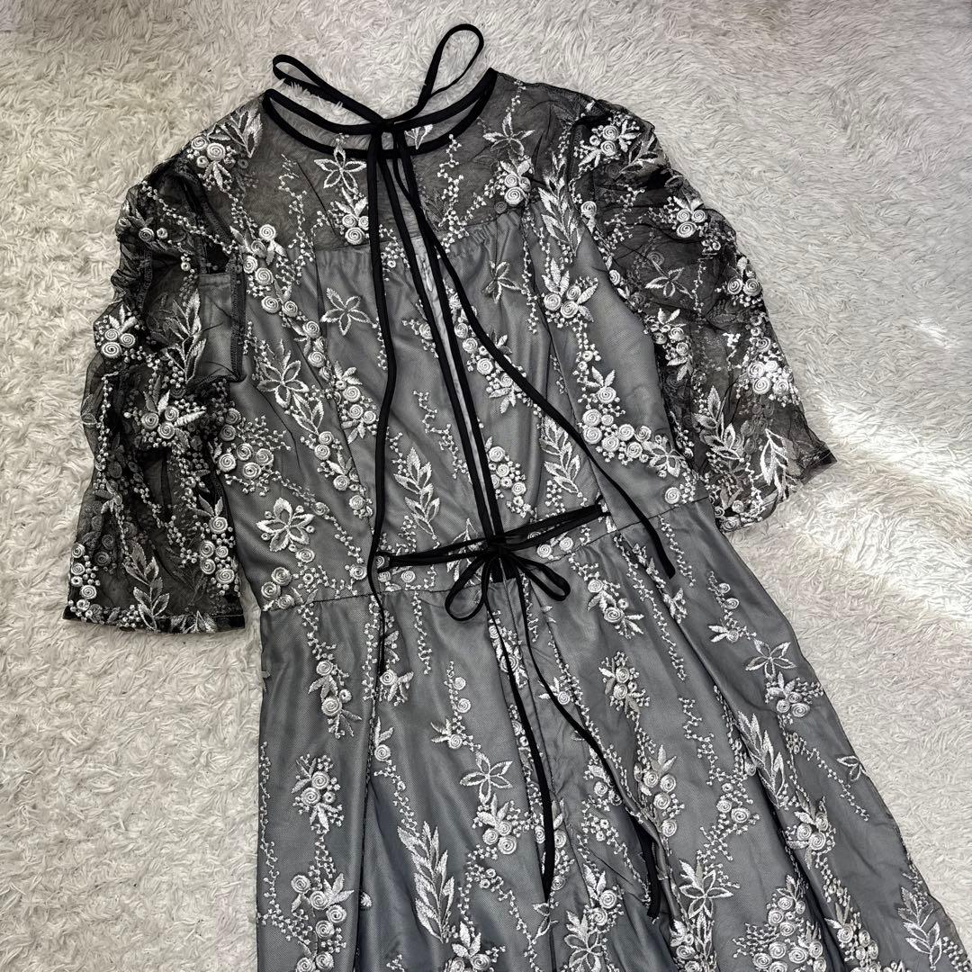 極美品 niana 刺繍レース バックリボン パーティードレス 二次会 Lサイズ