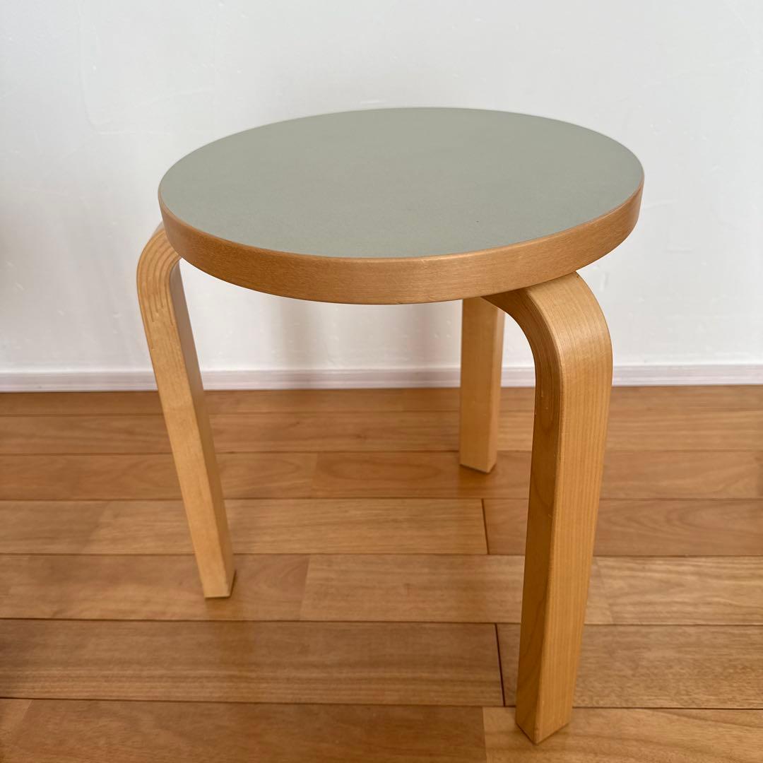 artek スツール60 scope別注ピスタチオ　3本脚