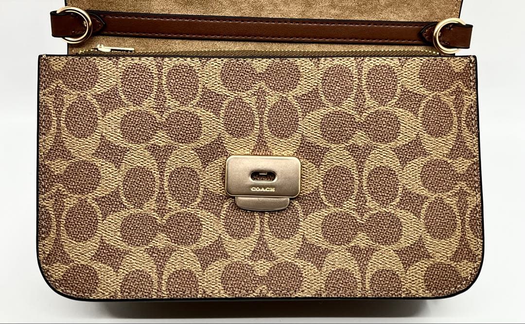 【新品・未使用】COACH フラップ ショルダーバッグ ブラウン シグネチャー