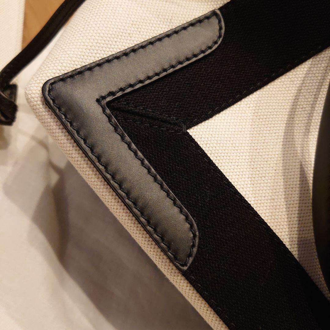 バレンシアガ　BALENCIAGA カバス　バッグ