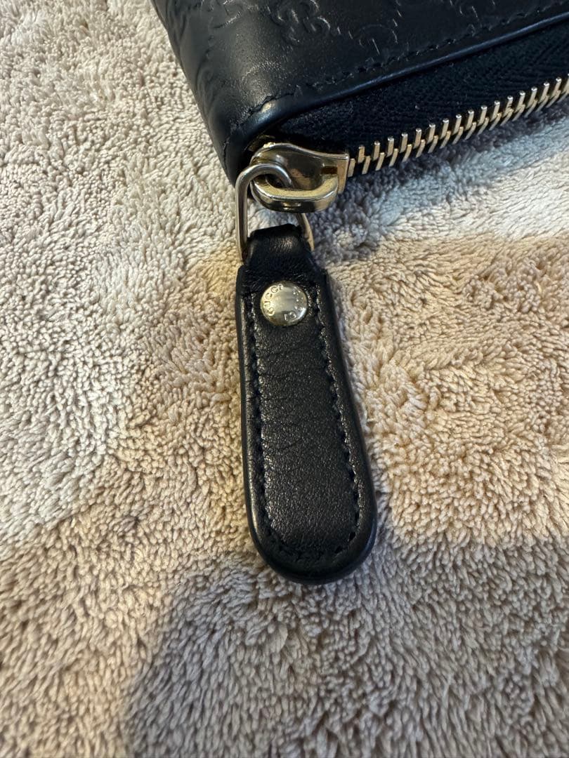 Gucci マイクロシマ ケース ブラック